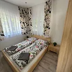 Hullam 4*