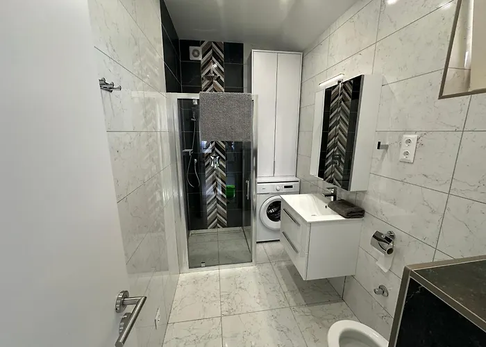 Hullam ゲストハウス シオーフォク